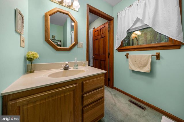 6130 OAK ST, Mays Landing, NJ 08330