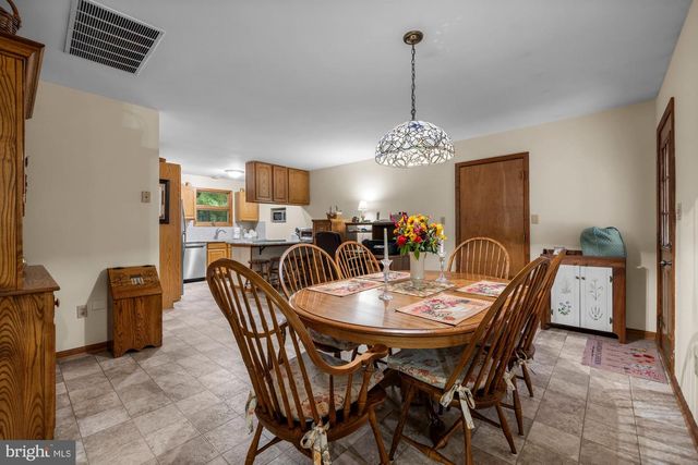 6130 OAK ST, Mays Landing, NJ 08330