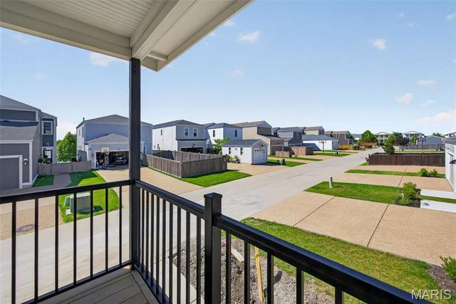 188 Canal Cottage Alley, St Charles, MO 63301