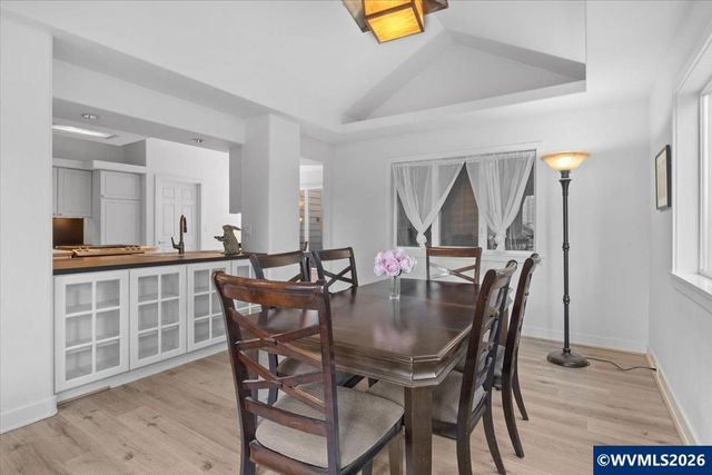 1746 Sunburst Ter NW, Salem, OR 97304