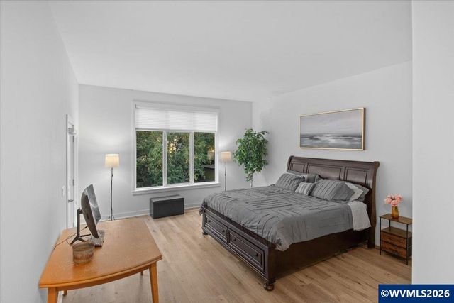 1746 Sunburst Ter NW, Salem, OR 97304