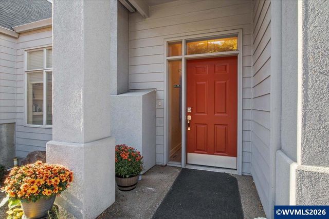 1746 Sunburst Ter NW, Salem, OR 97304
