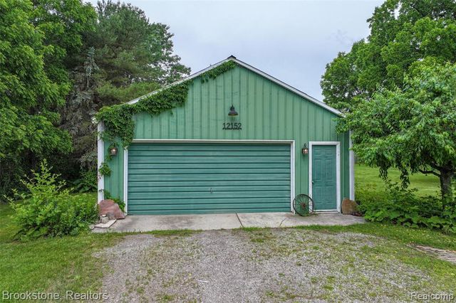 12152 Hoisington Road, Gaines, MI 48436