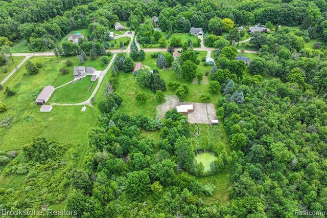 12152 Hoisington Road, Gaines, MI 48436