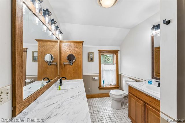 12152 Hoisington Road, Gaines, MI 48436