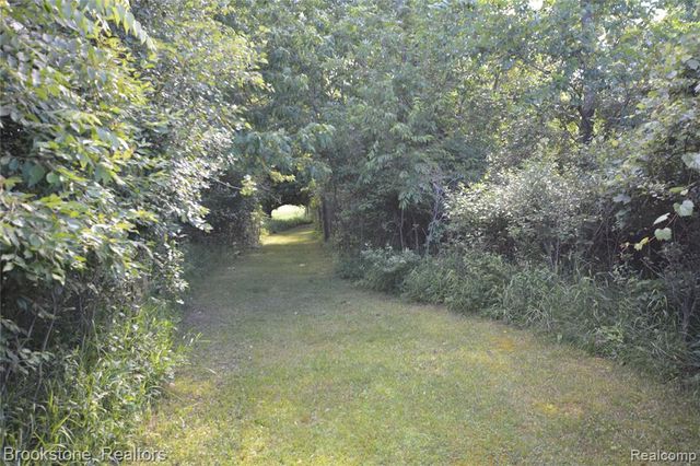 12152 Hoisington Road, Gaines, MI 48436