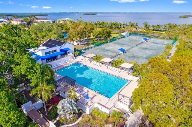 815 BAYPORT WAY 815, Longboat Key, FL 34228