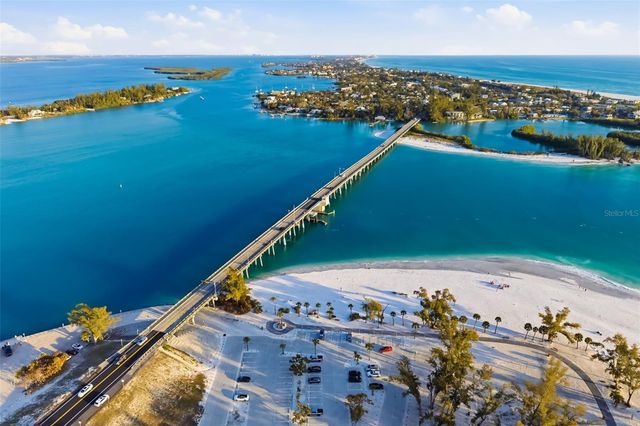 815 BAYPORT WAY 815, Longboat Key, FL 34228