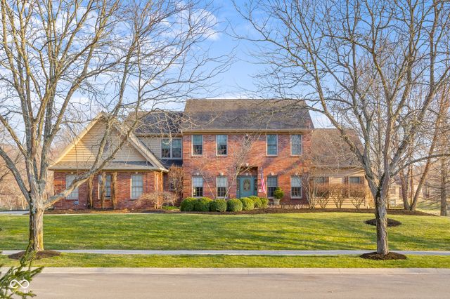 6045 Channel Drive, Columbus, IN 47201