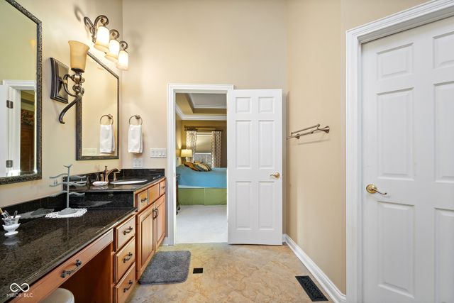 6045 Channel Drive, Columbus, IN 47201