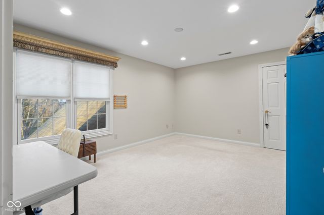 6045 Channel Drive, Columbus, IN 47201