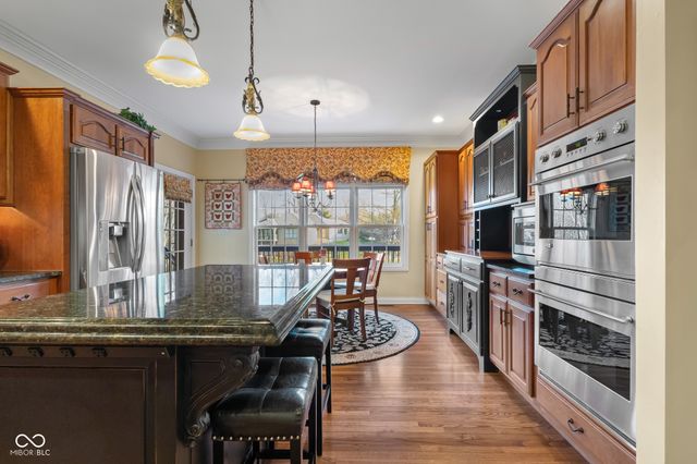 6045 Channel Drive, Columbus, IN 47201