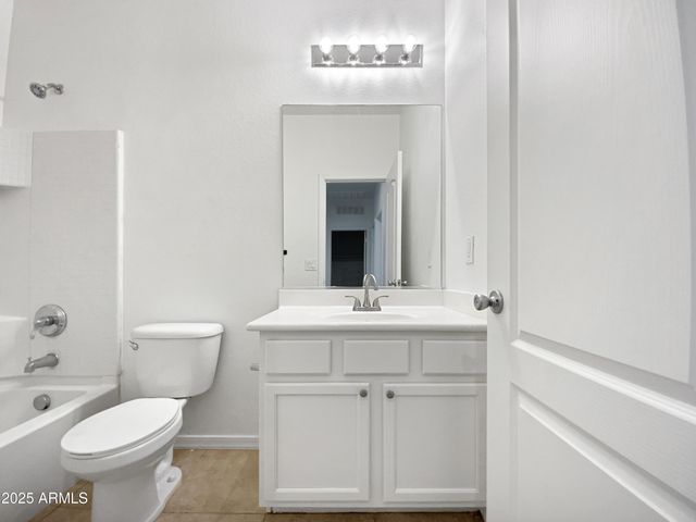 42549 W MONTEVERDE Drive, Maricopa, AZ 85138