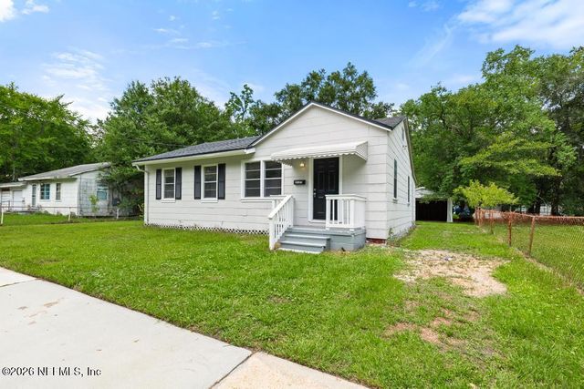 3125 3RD ST Circle S, Jacksonville, FL 32254