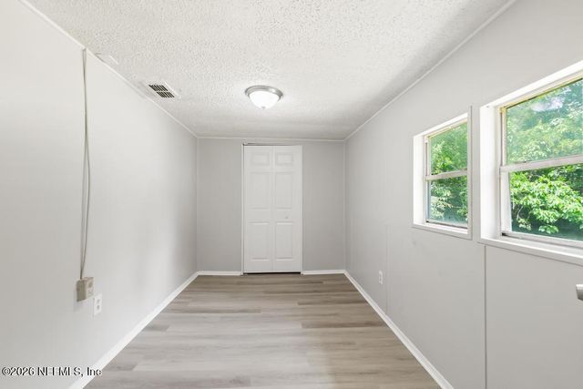 3125 3RD ST Circle S, Jacksonville, FL 32254