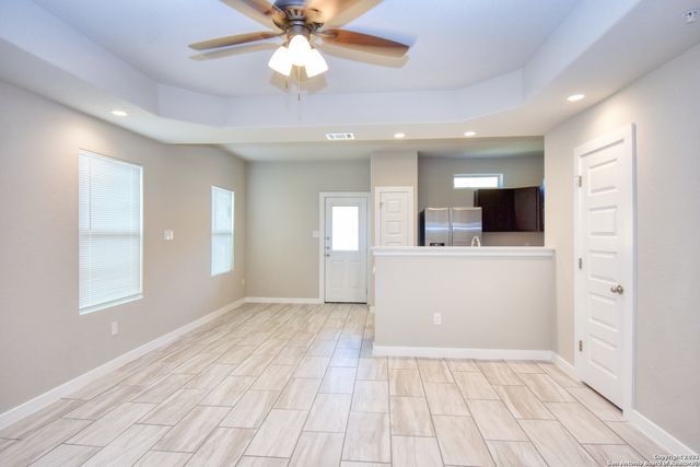 8431 Via Verona Unit 102, San Antonio, TX 78227