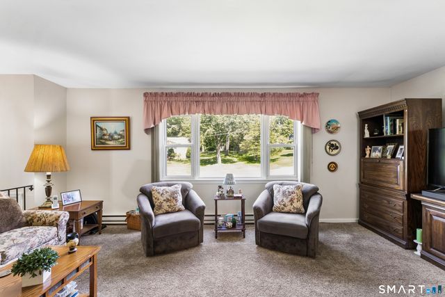 18 Woodcreek Road, Brookfield, CT 06804