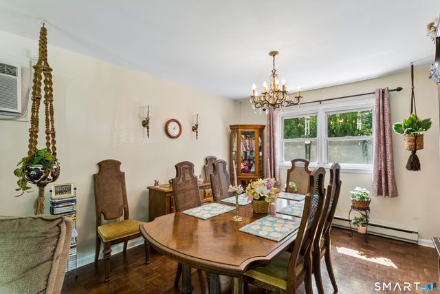 18 Woodcreek Road, Brookfield, CT 06804