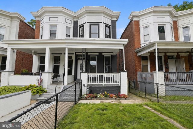 3839 CLIFTON AVE, Baltimore, MD 21216