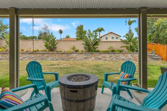 5521 Daybreak Ct, Oceanside, CA 92057