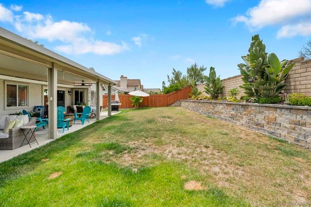 5521 Daybreak Ct, Oceanside, CA 92057