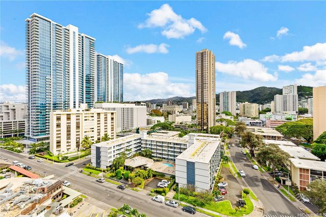 1560 Kanunu Street 1401, Honolulu, HI 96814