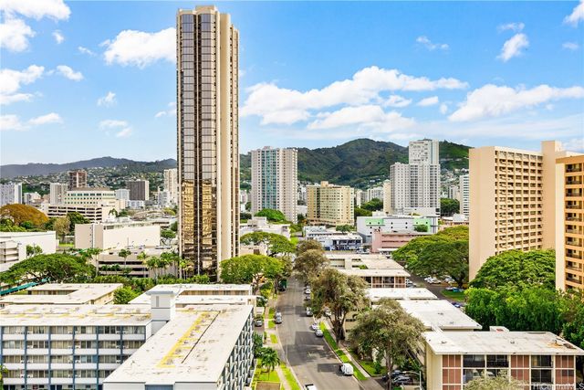 1560 Kanunu Street 1401, Honolulu, HI 96814