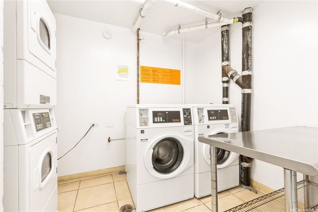 1560 Kanunu Street 1401, Honolulu, HI 96814