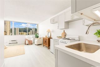 1560 Kanunu Street 1401, Honolulu, HI 96814