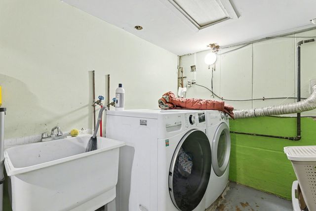 6342 W Henderson Street, Chicago, IL 60634