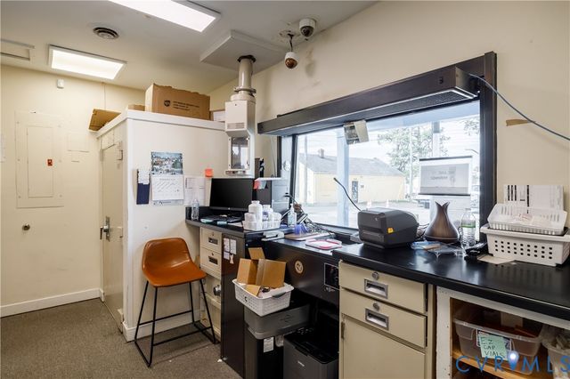 2000 Snead Ave, Colonial Heights, VA 23834