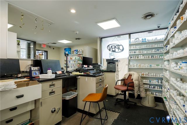 2000 Snead Ave, Colonial Heights, VA 23834