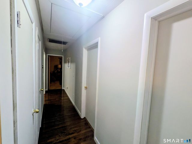 30 Fairfield Road, Oxford, CT 06478