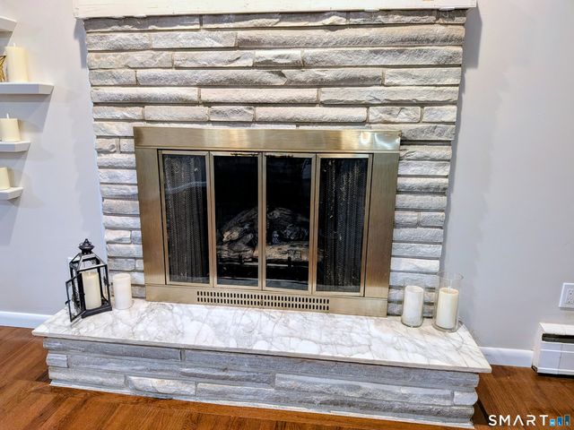 30 Fairfield Road, Oxford, CT 06478