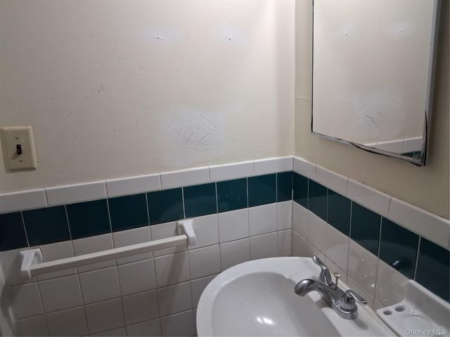 240-58 147th Avenue, Rosedale, NY 11422
