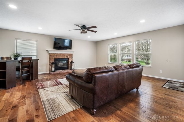 765 Beckley Farm Way, Springboro, OH 45066