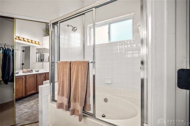 765 Beckley Farm Way, Springboro, OH 45066