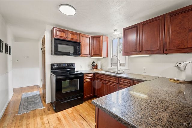 203 Forest Drive, Cicero, NY 13212