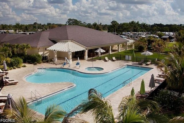 5252 Cypress Trail Resort CIR, Fort Myers, FL 33905