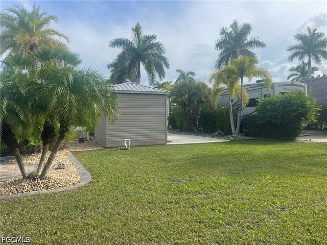 5252 Cypress Trail Resort CIR, Fort Myers, FL 33905