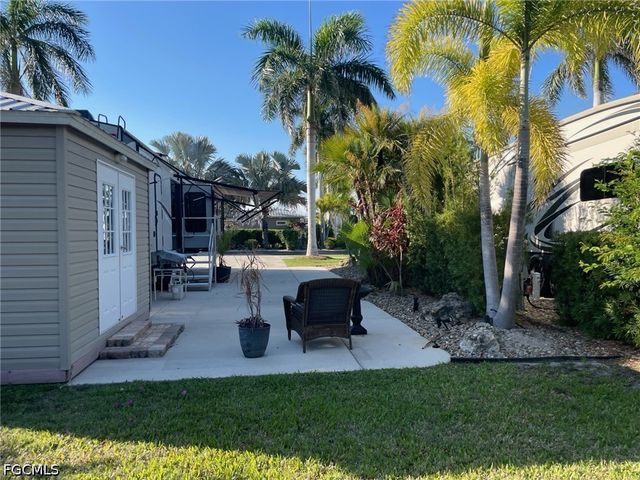 5252 Cypress Trail Resort CIR, Fort Myers, FL 33905