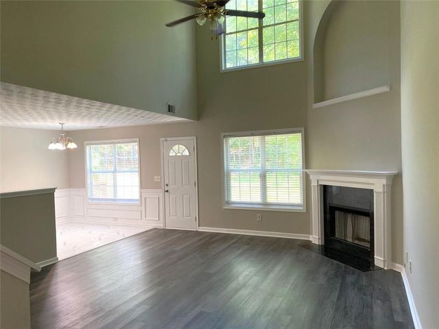 646 Lakes Circle, Lithonia, GA 30058