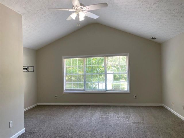 646 Lakes Circle, Lithonia, GA 30058