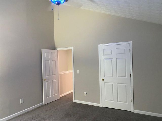 646 Lakes Circle, Lithonia, GA 30058