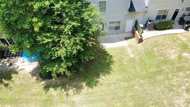 646 Lakes Circle, Lithonia, GA 30058