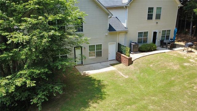 646 Lakes Circle, Lithonia, GA 30058