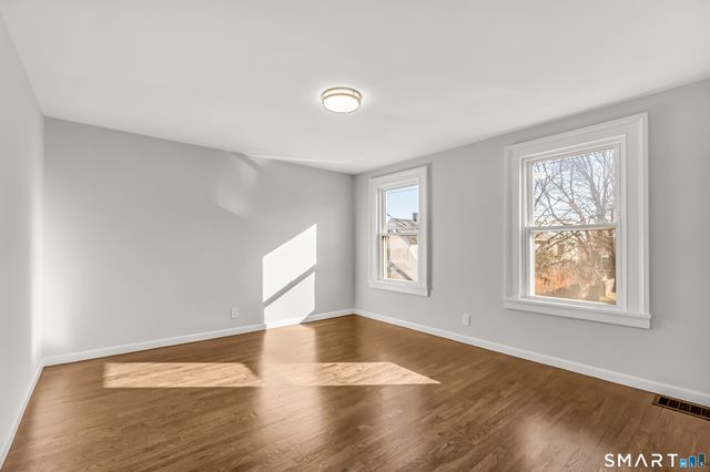 15 Court Street, West Haven, CT 06516