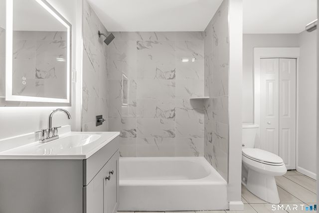 15 Court Street, West Haven, CT 06516