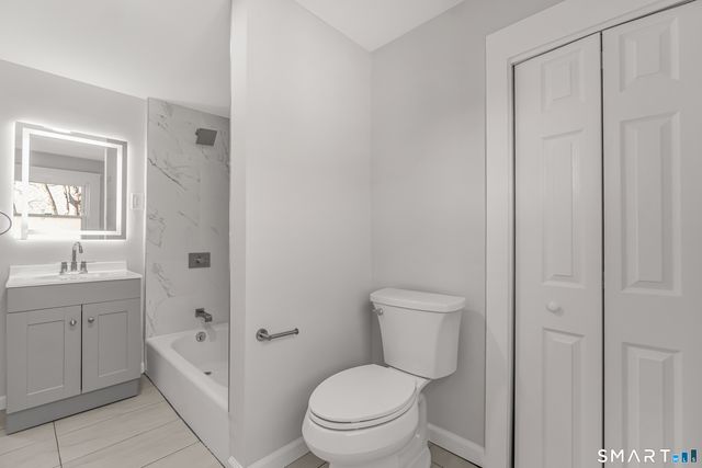 15 Court Street, West Haven, CT 06516