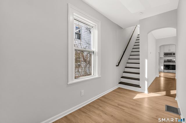 15 Court Street, West Haven, CT 06516